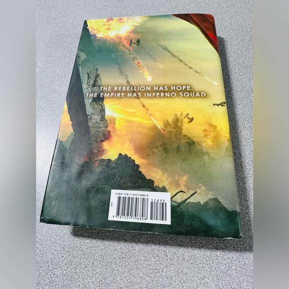 Star Wars: Battlefront II The Inferno Squad Hardback Edition - Picture 3 of 5